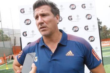 Maestri: "Este Cristal podría atacar con 2 centrodelanteros"