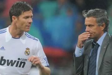 Xavi Alonso: "De Mourinho aprendí a ser un líder e impulsar a los jugadores a dejarlo todo"