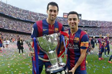 Xavi: "Busquets ha sido el mejor mediocentro que han visto mis ojos"