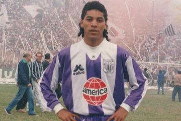 Saavedra: "Se nota que Guillermo Salas tiene mucha llegada con sus jugadores"