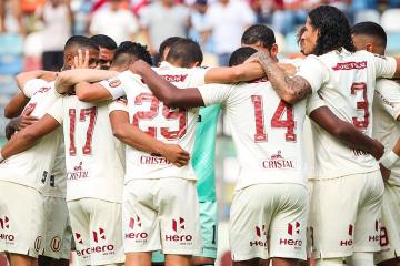 Alineaciones confirmadas: Así formarán Universitario y Santa Fe por la Sudamericana