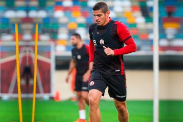 Corzo: "Esperemos que el VAR no cometa muchos errores en la Liga 1 Betsson"