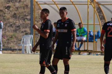 Santos FC goleó a Ayacucho FC