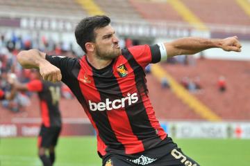 Bernardo Cuesta es el jugador con más remates de la Libertadores