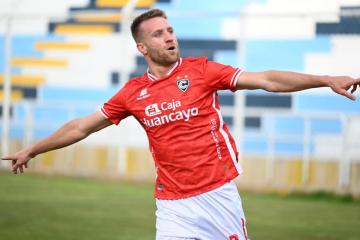 Carando: "Mi expectativa es jugar una final con Cienciano"