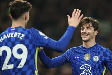 Arsenal y Manchester United podrían quitarle dos estrellas al Chelsea
