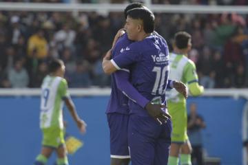 Comerciantes Unidos ganó y se afianzó en la cima de la Liga 2