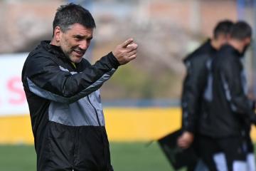 Ameli: “Seguramente pronto podremos tener un jugador más”