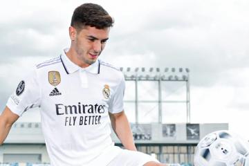 Real Madrid oficializó a Brahim Díaz como nuevo refuerzo para la temporada 2023/24