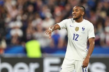 Chelsea hizo oficial el fichaje de Christopher Nkunku