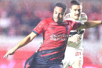 Athletico Paranaense cayó ante Sao Paulo