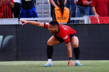 Paranaense venció a Corinthians en el Brasileirao