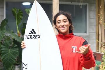 Daniella Rosas y Jean Paul de Trazegnies son los abanderados para los V Juegos Suramericanos de Playa Santa Marta 2023