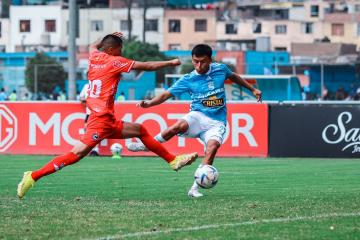 Cristal goleó a Cienciano en Torneo de Reservas