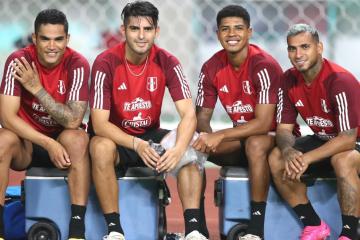 Zambrano: "Tenemos que buscar resultados positivos para agarrar confianza y llegar bien a la Eliminatoria"