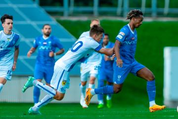 Carrillo estuvo en derrota de Al Hilal en amistoso