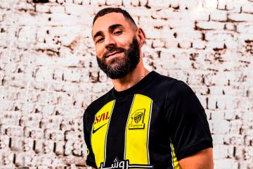 Al-Ittihad presentó la nueva camiseta versión 2023/24