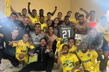 Comerciantes Unidos venció a Alfonso Ugarte y se afianza en la cima de la Liga 2