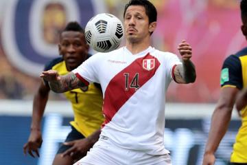 Selección peruan informó que "en 3 meses" Lapadula volvería a las canchas