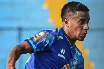Canela: "No estamos acostumbrados a jugar en sintético, pero sabíamos que sería duro para ambos"