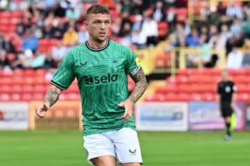 Newcastle empezó con pie derecho la pretemporada y venció por 3-2 a Gateshead