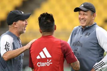Reynoso: "Tuve una reunión con Cueva, pero los detalles son privados"