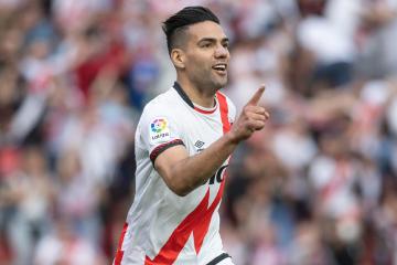 Los millones de Arabia tientan a Radamel Falcao para que salga de España