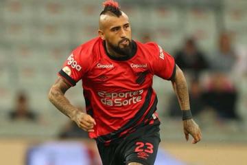 En el debut de Vidal: Paranaense venció a Bahía