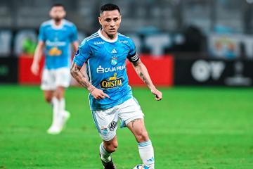 Yotún: “Tenemos la capacidad de poder ir a Guayaquil y hacer un partido igual o mejor que este”