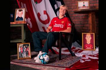 ¡Se hizo oficial! Rasmus Hojlund es nuevo jugador del Manchester United