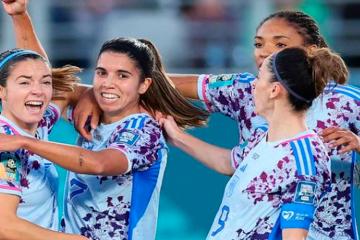 España goleó y avanzó a los cuartos de final en el mundial femenino