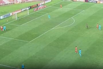 (VIDEO) Blooper de Ascues permitió gol de Garcilaso