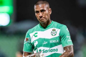Pedro Aquino estuvo en la gran victoria del Santos Laguna sobre Las Chivas