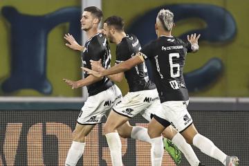 Sorpresa en la Copa Argentina: Chaco For Ever eliminó a Rosario Central