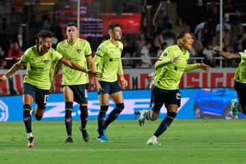 Con Guerrero, LDU venció a Sao Paulo en penales y está en ‘semis’ de la Sudamericana