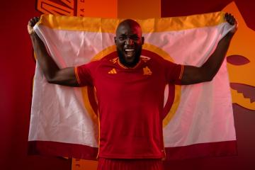 La Roma hizo oficial la contratación de Lukaku