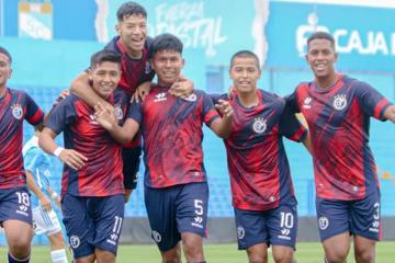 Municipal sorprendió a Cristal en Reservas