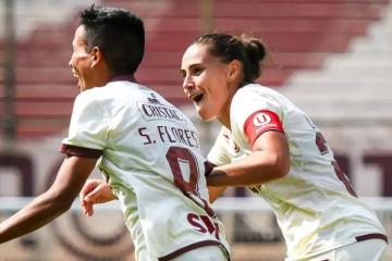 Flores: "Estoy muy emocionada y feliz, nos falta un paso más para lograr el objetivo"