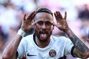 Neymar reapareció con gol en amistoso del PSG