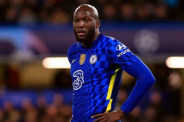 Romelu Lukaku podría aterrizar en la Roma de Mourinho