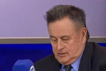 Saavedra: "Lo más prudente hubiera sido que Salas termine su contrato"