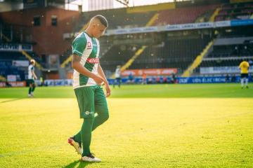 Con Kluivert Aguilar, en los 90 minutos, Lommel cayó de visita por la Segunda del fútbol belga