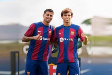 Joao Félix y Cancelo tienen definidos sus dorsales en Barcelona
