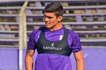 ¡Por Primera vez! Alfonso Barco fue convocado para el partido de Defensor Sporting con La Luz