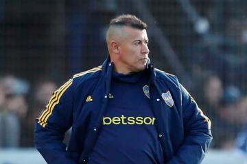 Almirón: "El partido estaba controladísimo, pero se nos metieron algunas dudas e hicieron el gol"