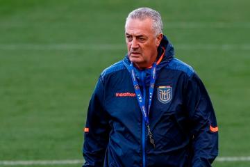 Gustavo Alfaro denunció a la Federación Ecuatoriana de Fútbol ante el TAS