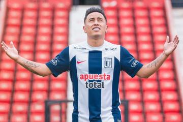 ¡Se queda! Cueva renovó con Alianza Lima