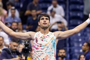 Alcaraz superó a Zverev y avanzó a semifinales en el US Open