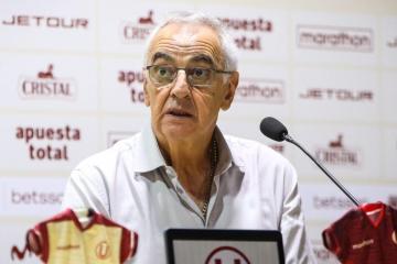 Fossati: "Me parece que Universitario se lleva los tres puntos con merecimiento"