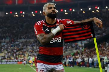 Conmebol multó a Gabigol por denunciar “robo” ante Olimpia